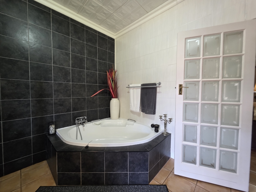 3 Bedroom Property for Sale in Doorn Free State